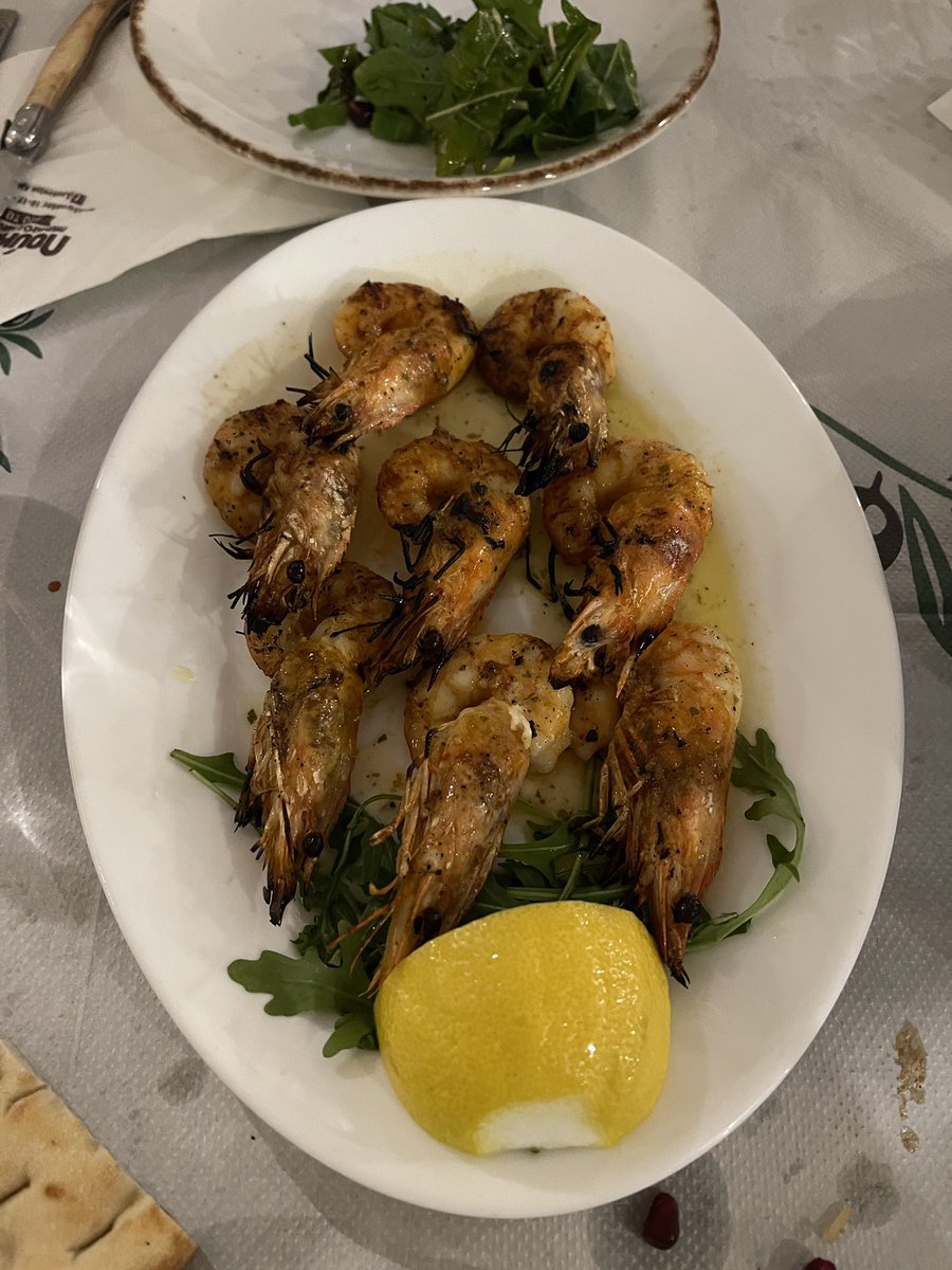 trader11_'s tweet image. Geldim
Yedim 
İçtim 
Döneceğim 😀 #greece #hellas #axd #seafood #shrimp #vine