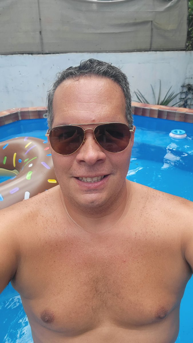 RamonReal's tweet photo. Sunday Funday! https://t.co/3gTVHyMdF1