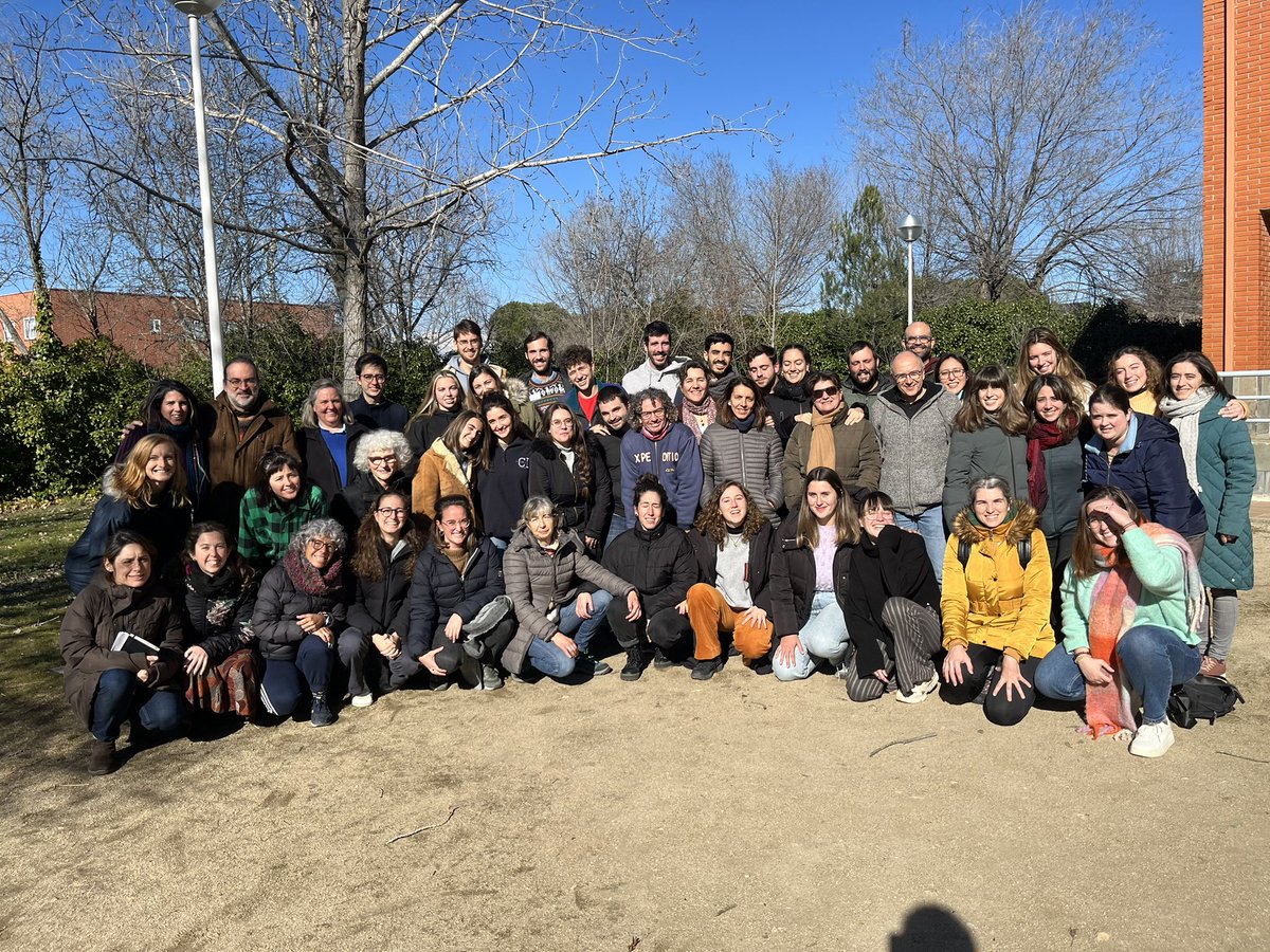 EC_Extremadura's tweet photo. Acaba nuestro encuentro #VOLPA, de @Entreculturas y @ALBOANongd
Más de 50 personas nos hemos reunido para seguir soñando el futuro juntas.
Un grupo extremeño ha disfrutado del encuentro.
Con ganas de continuar apostando por el voluntariado como escuela de ciudadanía global. https://t.co/fcxRXkI8kX