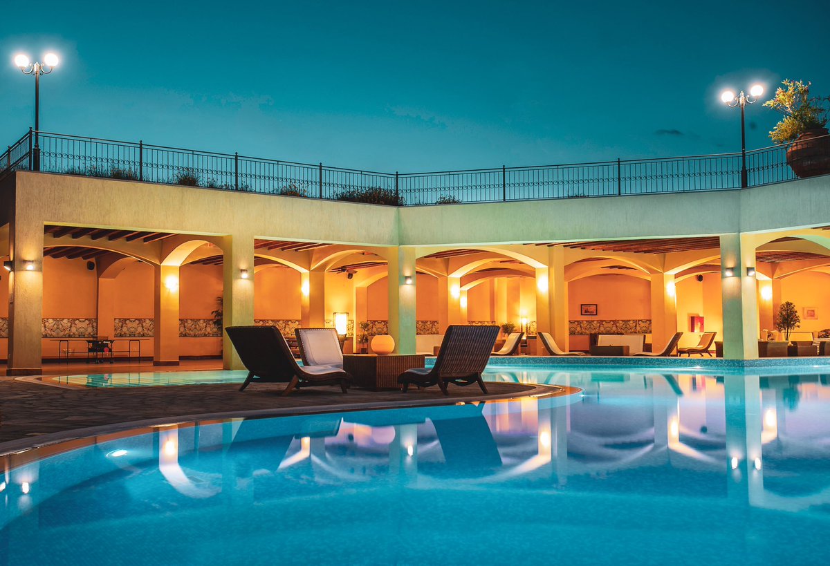 Varos_Village's tweet image. Love nighttime swims? We do, and can't wait for those starry nights with friends and cocktails.
.
#poolbynight #pooltime #swimbynight #lemnos #limnos #visitlimnosgreece #visitlemnos #varosvillagehotel #varosvillageboutiquehotel