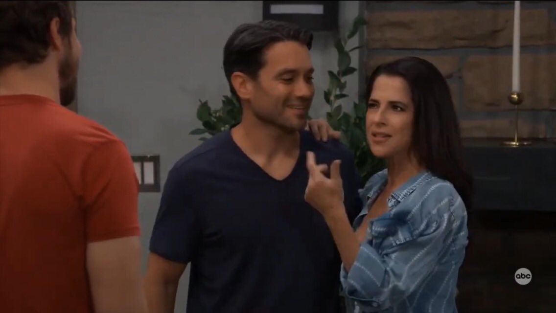 ShirlGCadotte55's tweet photo. Super Sunday #Sante love 💕 we had an amazing #SanteWeek #GH #KelDom ✨👏🏽🫂💜 their smiles at throwing talk about throwing the drink in his face, n moving in, love smirk when Sam said it’s an upgrade for me! #SamNDante https://t.co/DC1JCK7wiX