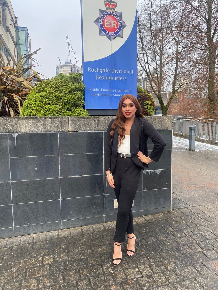 Lucky_roysingh's tweet image. Uncomfortable Conversations have to be had to help Victims of #honourbasedabuse A massive thank you to all Superintendents, CID’s &amp;amp; all police officers who listened @gmpolice #LGBTQIA 🌈 #Qpoc #honourkillings #conference #policebreifing #policeeducation #greatermanchesterpolice