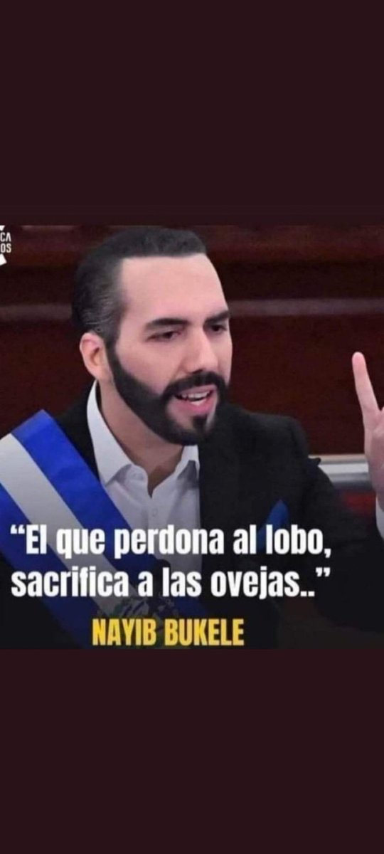 angelma02418315's tweet photo. @MiguelPoloP Petro solo les esta cumpliendo a Todos los bandidos y narcoterroristas de Colombia que lo ayudaron mientras que esta destruyendo el pais.""
#ALaCalle15F https://t.co/eXgNIakCjM