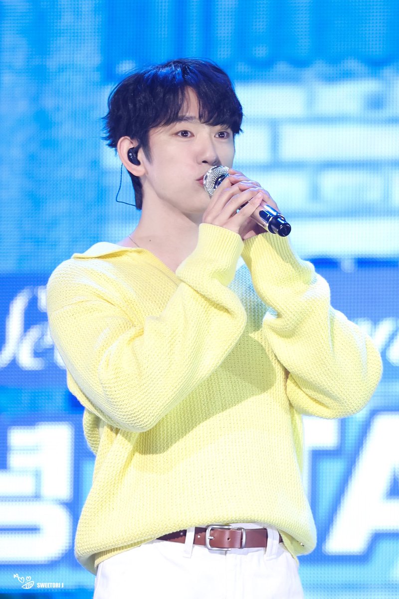 jsweetori's tweet photo. 오늘도 박녕긔 너무 귀여워서 심장녹았음🥰🙊💚

23.01.29 PARK JINYOUNG FANCONCERT 'RENDEZVOUS'

#박진영 #진영 #JINYOUNG
#진영이를_만남이란_기적💛 https://t.co/S9GQrLeJc2