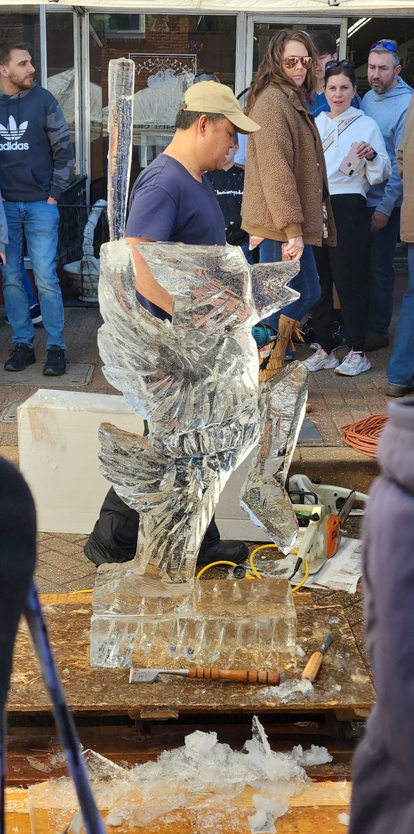 Julie (Olivarri) Braun tweet media