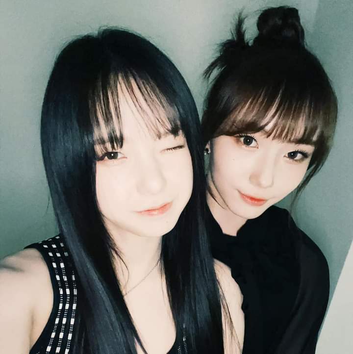 4_chaehynnn's tweet photo. "best mother and daughther duo"
#Kep1er #yunjin #bahiyyih #YOUNGEUN #yeseo #HIKARU https://t.co/oP4x54QBpp