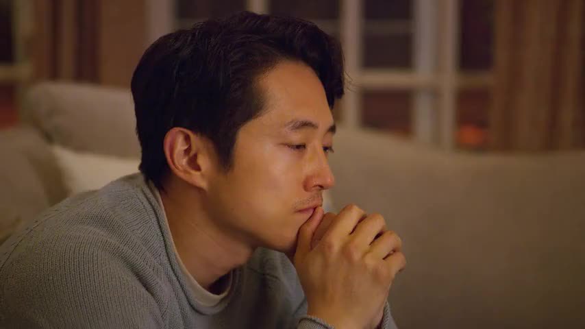 Imagine living in a house covered head to toe in shit