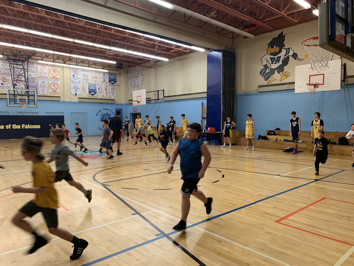 cjbrake_pe's tweet photo. @PasadenaAcademy Future Falcons Mini Basketball Camp is underway! @pasadenaelem Eagles have been learning about passing, shooting, and demonstrating a positive attitude. @NBA @cenglish23 @SteveNashFdn https://t.co/skYh87azWp