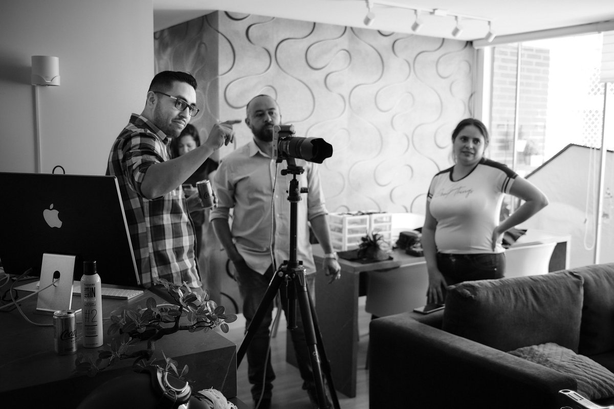 GermanRuizPhoto's tweet photo. Making Of - Alejandra by https://t.co/QsHE5D5wme
#Fujifilm #XT4 #X100V #XF50140mm #Profoto #ProfotoD2 #ProfotoB2 #ProfotoA1 #ProfotoBTS #MolaDemi #TetherTools #Apple #iMac #CaptureOnePro #Photoshoot #HomeSetup #BTS #MakingOf https://t.co/RGjLqLyDxh