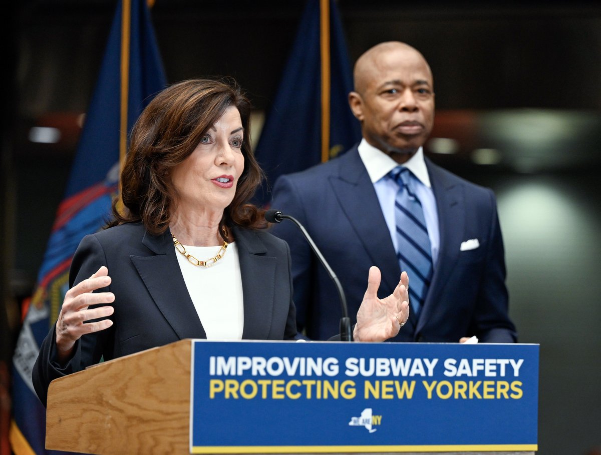 Governor Kathy Hochul tweet media