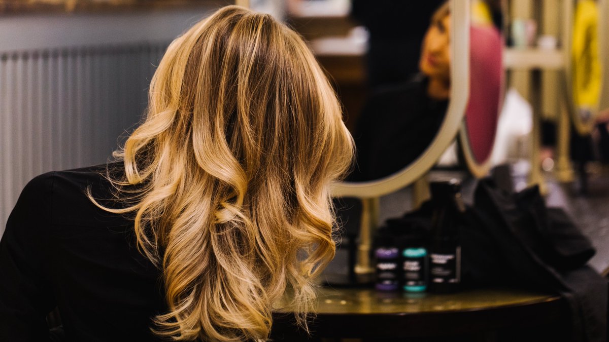 LushSpain's tweet image. ¿Cómo cuidar el cabello en invierno?
Sigue estos tips: bit.ly/40aMoFk

#LushSpain #CuidadoCapilar #PeloSano