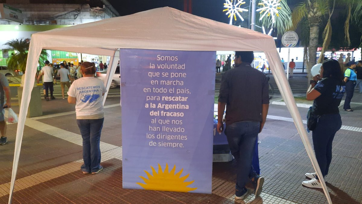 chaco_nos's tweet photo. Jornada de Afiliación en Peatonal Resistencia. Agradecemos a los que se acercaron para conocerNOS y sumarse💙🇦🇷 ¡La Patria NOS necesita!
#SumateNOS #AfiliateNOS #ReconquistemosArgentina https://t.co/efVTN2S9or