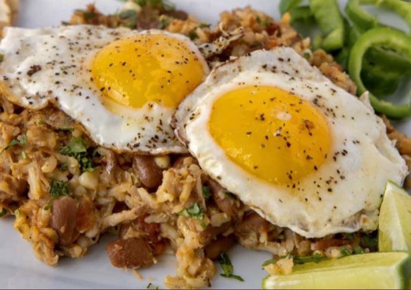 tk_cool1987's tweet photo. Morning ☀️ , Happy Sunday, How do you like your eggs?? 3C BBQ 🌵🌽🐂 https://t.co/PsVgaXuzgH