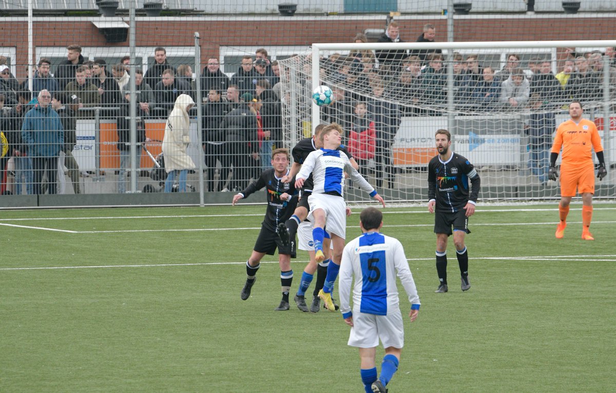 Pijnacker01's tweet photo. DSVP - OLIVEO Dorpsderby voetbal topper in de 3e klasse C (video verslag):
https://t.co/YqnALskwUN
Foto's:
https://t.co/i7WM9CG9ZN
--- #OLIVEO #DSVP #Dorpsderby #voetbal https://t.co/XaQWG1PHHK