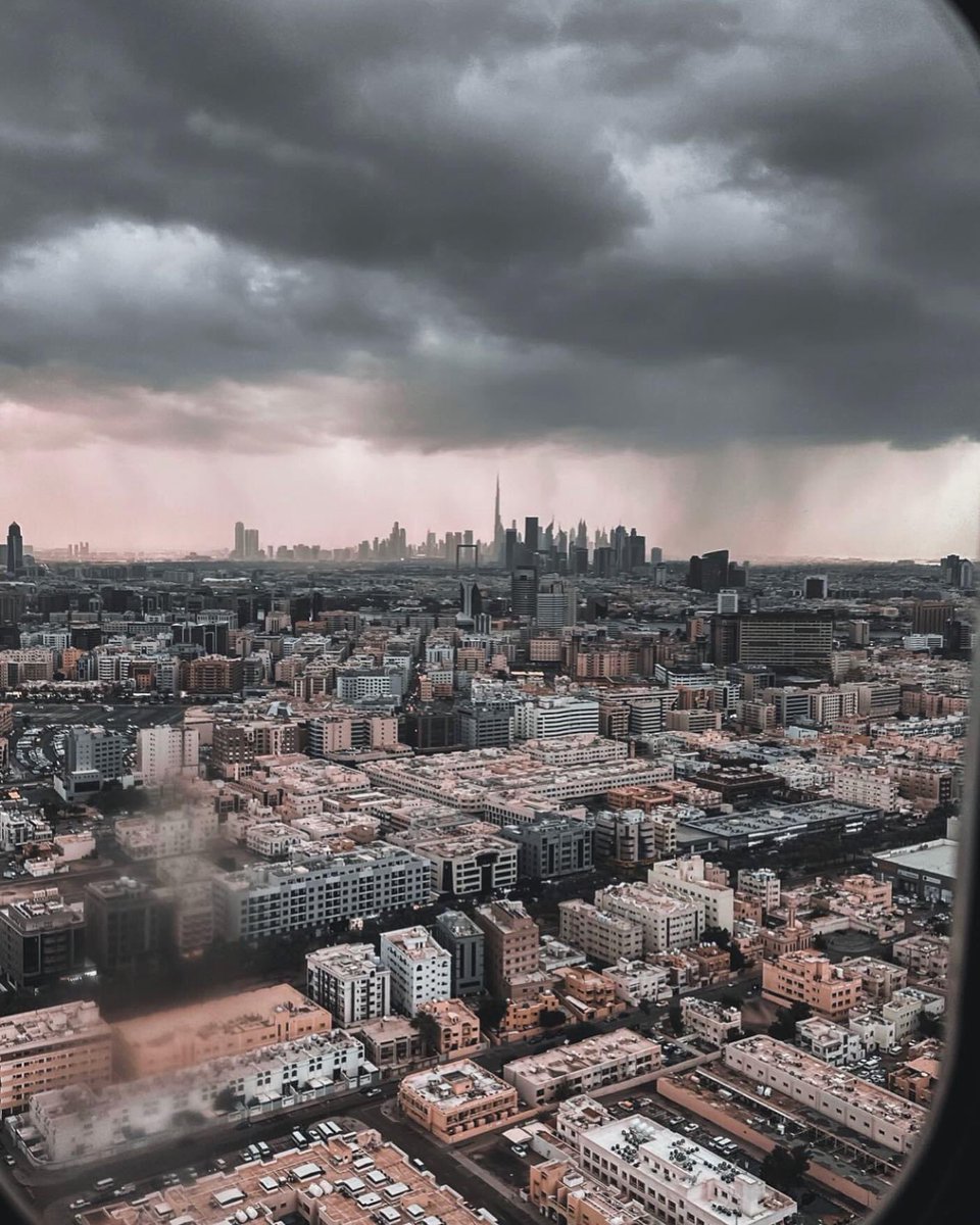 brightspark_T's tweet photo. Weather #forecast #Dubai https://t.co/ABdFl1ufhD