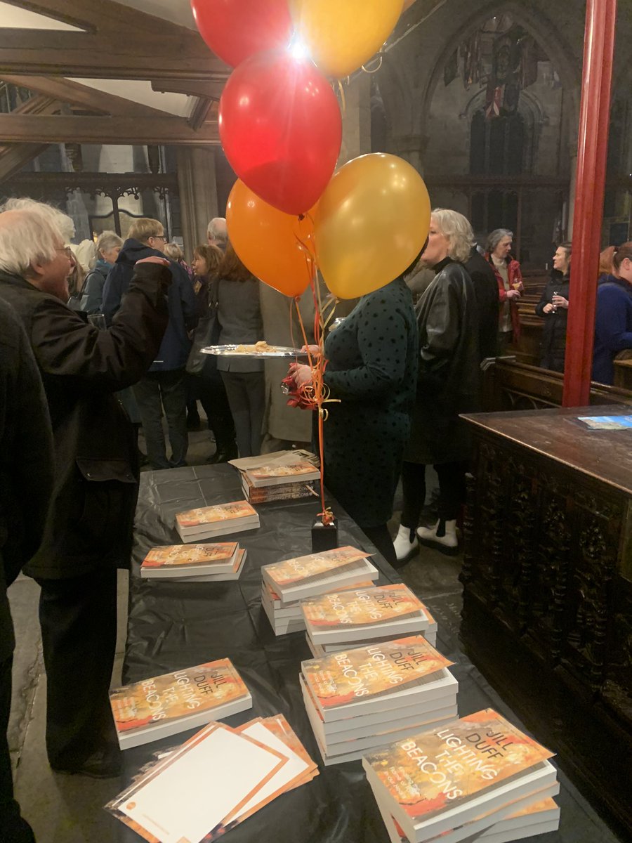 cofelancs's tweet image. Busy queue of people waiting to get their signed copies from Bishop Jill @JillLCDuff here @LancasterPriory following the launch event for the #lightingthebeacons book where @BpBurnley chatted about the book and its themes with Bishop Jill bit.ly/3JhjrBA @churchofengland