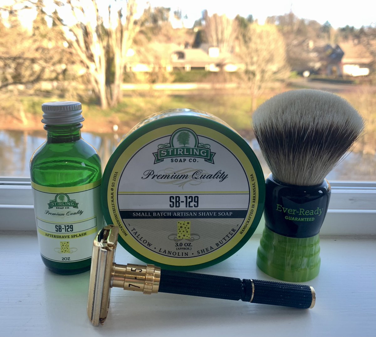 kmf79's tweet photo. Shave of the Day
#SotD #DoubleEdgeRazor #VintageGillette #WetShaving #WetShavingLoyalists #TraditionalWetShaving #StirlingSoapCompany #HeritageCollectionShaving #TheWetShavingStore @StirlingSoap @WetShavingStore
Use code TIMEBANDIT while shopping at the https://t.co/jU5a9bK0PH https://t.co/BH7HP6r4zf