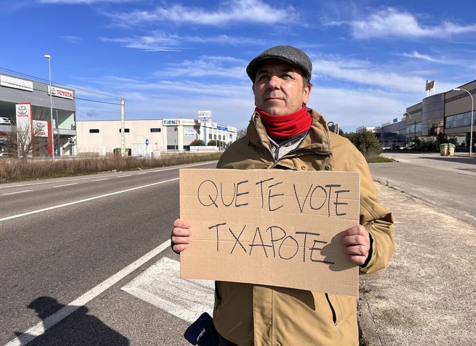 Plataforma de gente que dice "Que te vote Txapote"