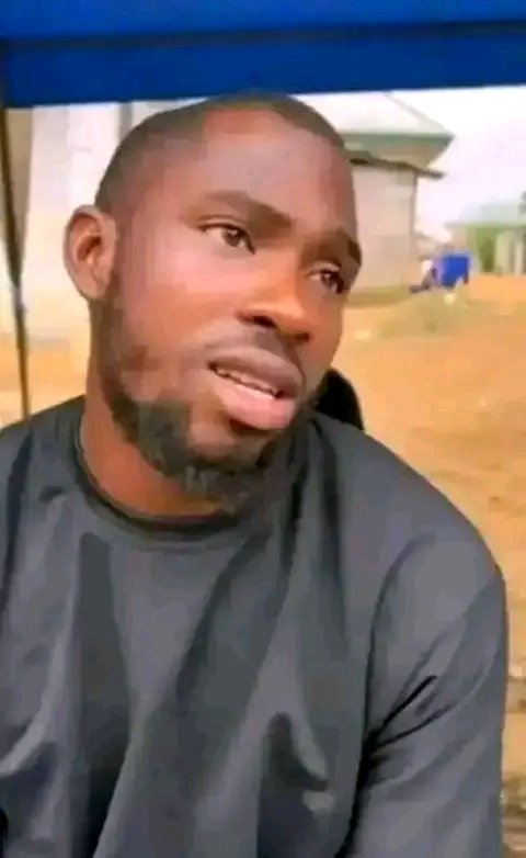 Samson27995400's tweet photo. @drpenking Leave am na , if he say he wan hide face make he hide https://t.co/JCwOJrkEq5