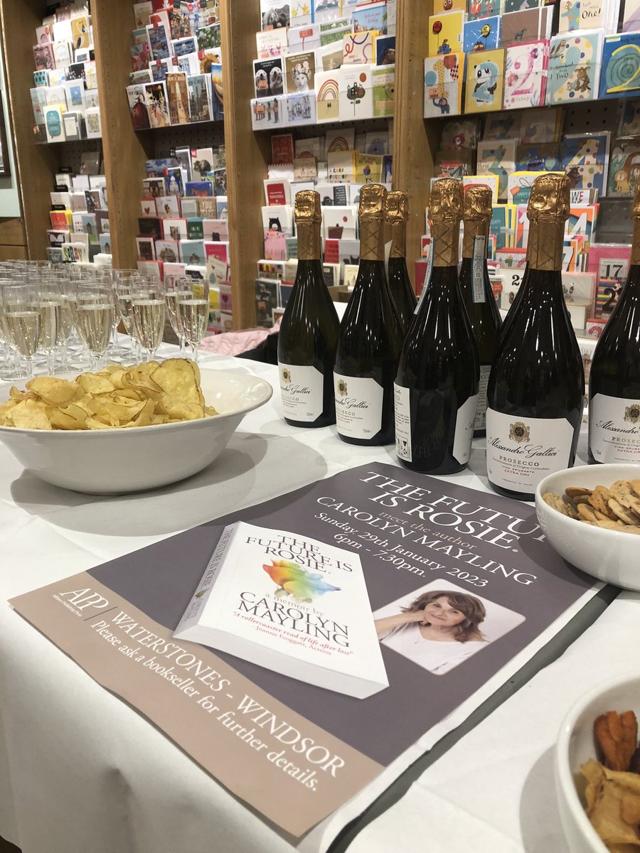 helenmccusker's tweet photo. A pleasure to attend the #booklaunch of The Future is Rosie by @mayling_carolyn at @Windsor_wstones this evening. Over 100 guests attended including former @RedroofsSchool actress @Lucy_Benjamin a patron of @RosiesRainbow Carolyn’s memoir publishes 1st February @APPpublishing 📚 https://t.co/Y5uWcVPKIP