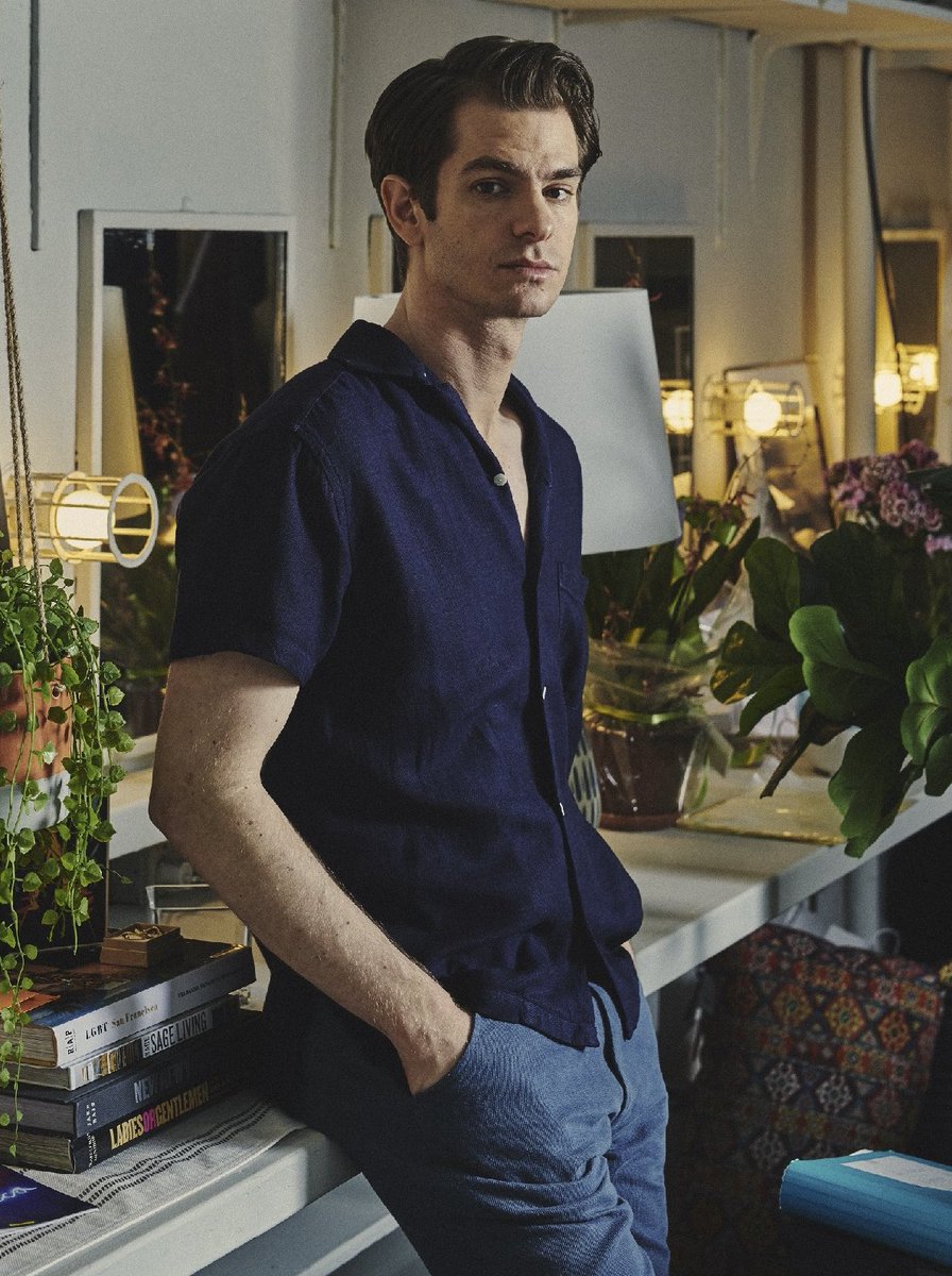dailyyandrew's tweet photo. Andrew Garfield for a photoshoot (2018) https://t.co/tWnJvvGITl