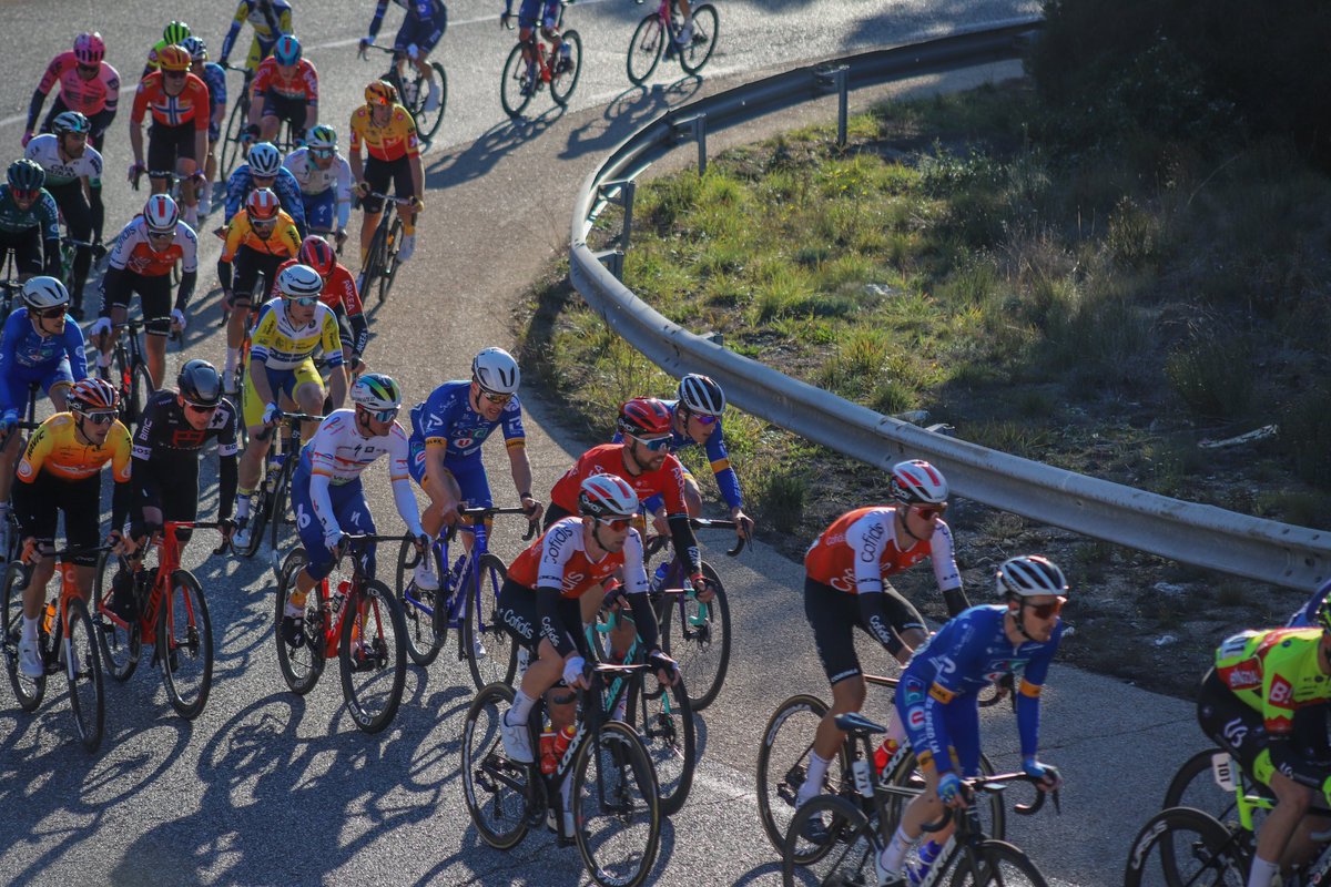 Top 15 pour la première de l’année 😌

<a href="/Emmanuel__Morin/">Emmanuel Morin</a> ouvre le bal de la saison 2023 !