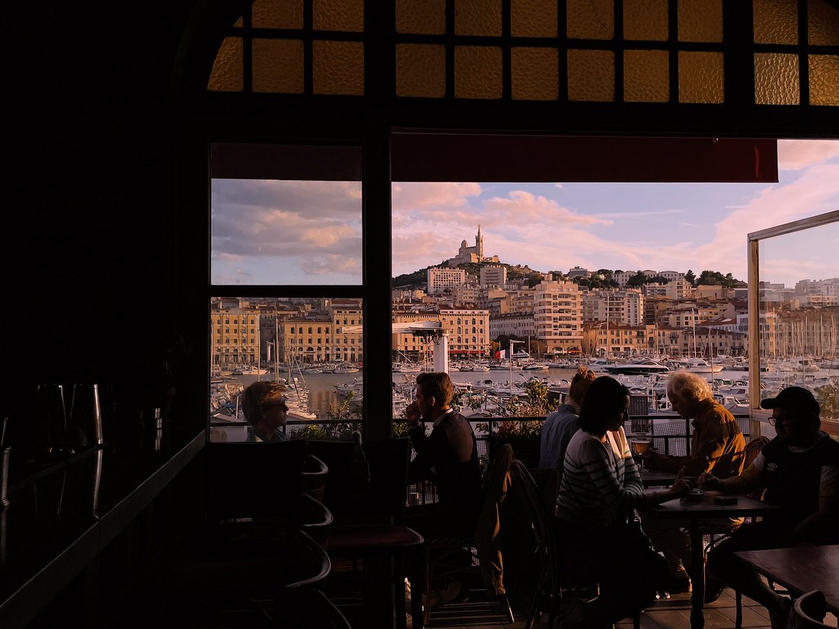 WoW_Agence's tweet photo. « On y sent je ne sais quoi d’oriental, on y marche à l’aise, on respire content, la peau se dilate et hume le soleil comme un grand bain de lumière. » Gustave Flaubert

#Marseille https://t.co/pecC3KmPoh