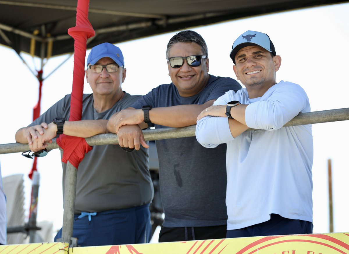 Fede_Guayas's tweet photo. El sector formativo del Ecuador se constituye como el principal engranaje para el crecimiento deportivo de esta nación.
✅ Juntos, más fuertes.
#BeachGamesFDG 🌴🇪🇨 https://t.co/GbzIvoBlsz
