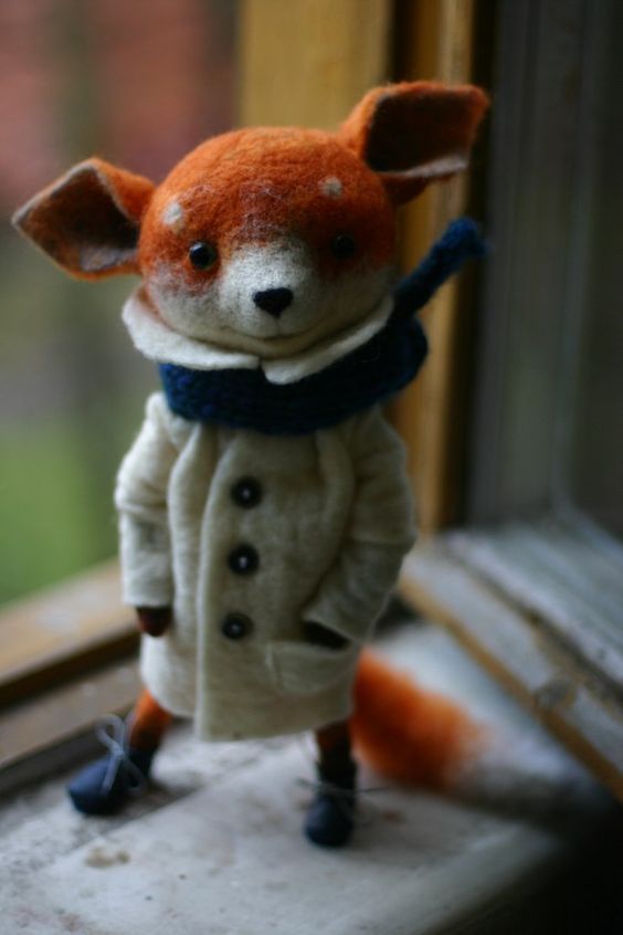 ElliottBlackwe3's tweet photo. Want to go on a winter's walk?
(fox by Katerina Kozunenko) https://t.co/inP1lar6J9