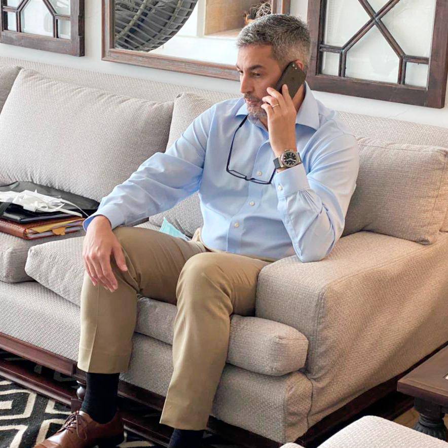 Santiagoarce175's tweet photo. Hola Nadia, le podés decir a Marc Anthony que Silvana se olvidó un poco  de su centro de mesa para que le guarde https://t.co/gI7NyLD1JL