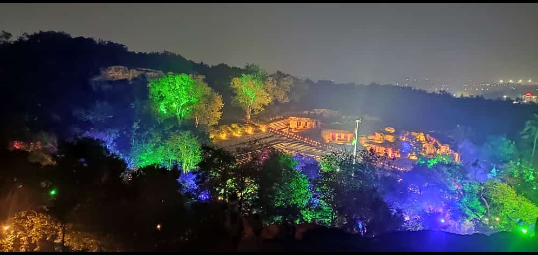 Night view😍
#KhandagiriMela