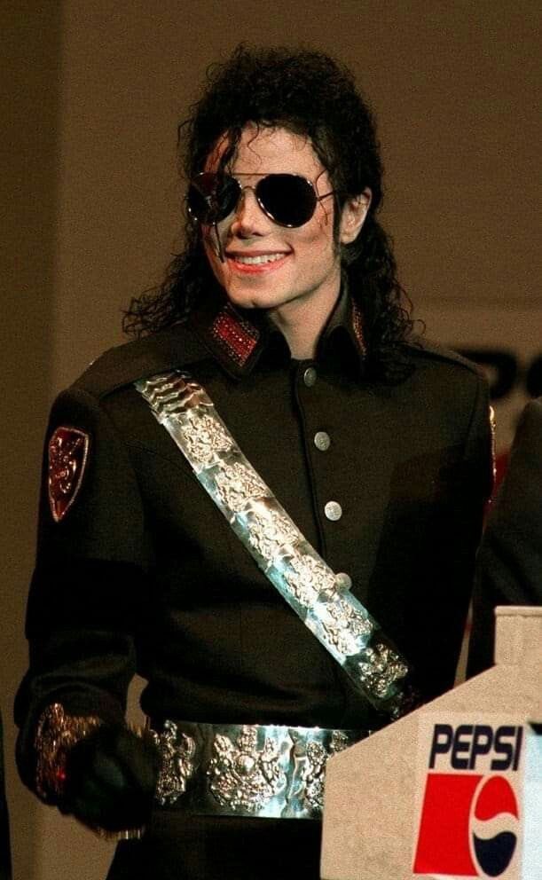 DobrevYaya's tweet image. #MichaelJacksonUnreleased