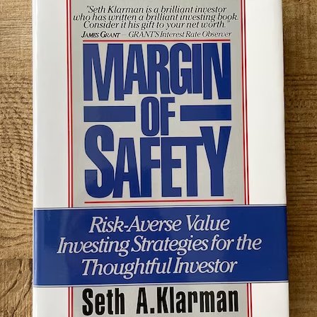 FluentInFinance's tweet photo. The best investing book costs $2,500 and I read it so you don't have to.

It's "Margin of Safety: Risk-Averse Value Investing Strategies for the Thoughtful Investor" by Seth Klarman, a billionaire hedge-fund manager.

🧵10 lessons from a $2,500 book to make you a better investor: https://t.co/CvFnvTkJ6e
