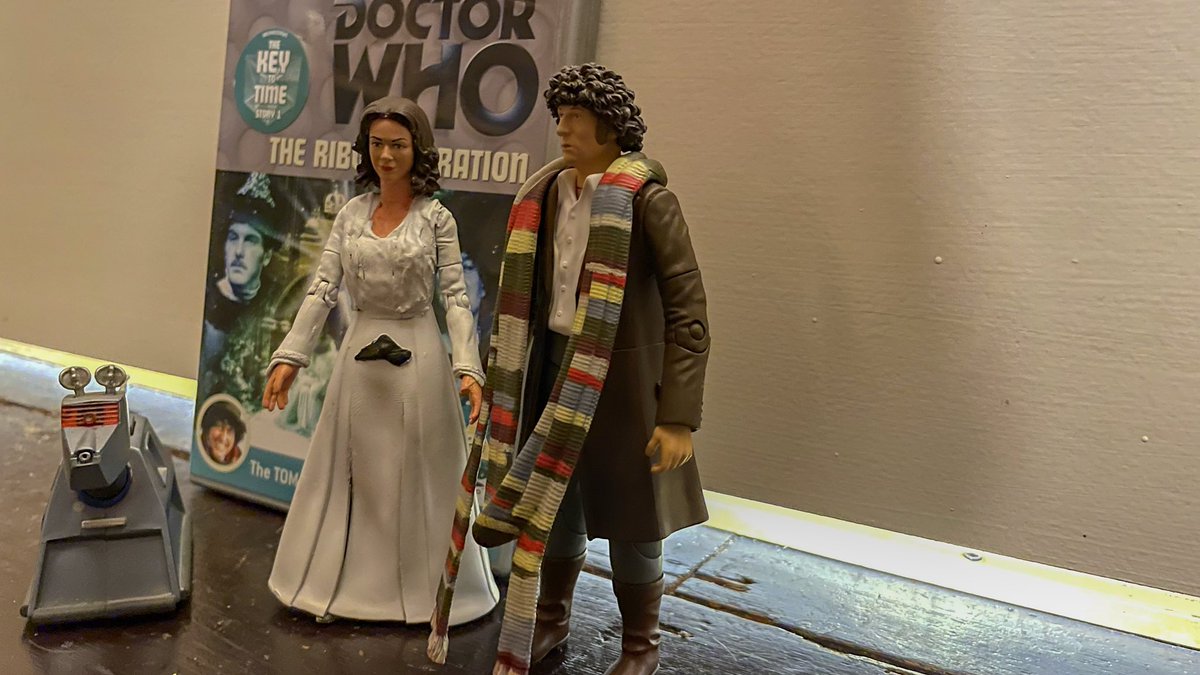 JR1991JR's tweet image. ROMANA: My name is Romanadvoratnelundar.  DOCTOR: I'm so sorry about that. Is there anything we can do? 

Doctor Who The Ribos Operation

#DoctorWho #TheRibosOperation