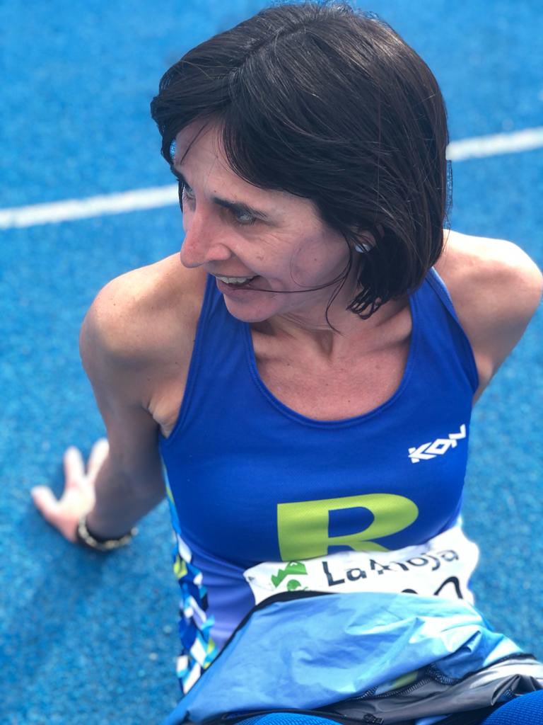 maratonrioja's tweet photo. Sábado, Campeonato de La Rioja en pista cubierta por clubes.

#lafamilia #maratonrioja #bluepower https://t.co/WpShOECUjY