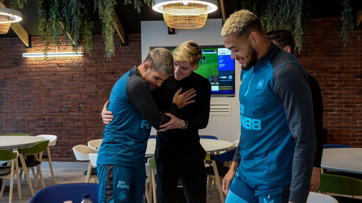 Newcastle United tweet media