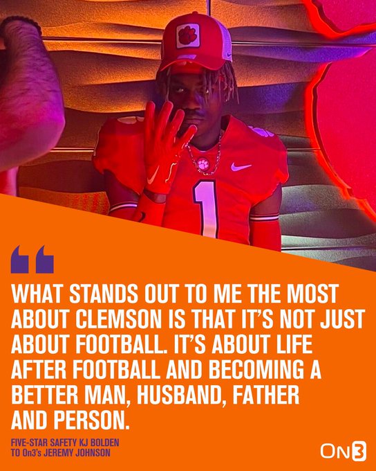 Clemson made a strong impression on 5⭐️ safety KJ Bolden during his visit this weekend. 

More from <a href="/JeremyO_Johnson/">Jeremy Johnson</a> (On3+): on3.com/teams/clemson-…