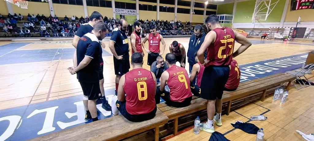 pedritou1975's tweet image. Levantarse tras la derrota, trabajar, sumar y competir dándolo todo 💪
🏴🚩Vamos MensaBasket 🏀
#confiamos
