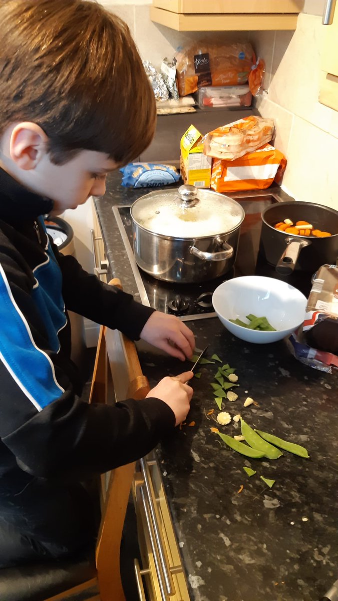 CLCheethamUK's tweet photo. Adam's been really helpful today and helped his Dad to cook tea @MundellaEagles https://t.co/k8chqwGcS2
