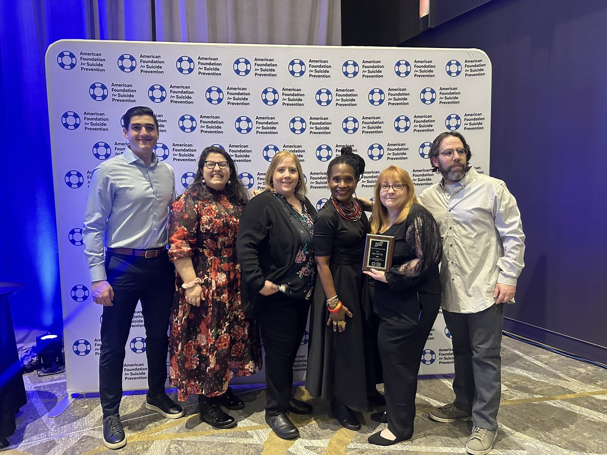 hannahemoch's tweet photo. I just want to take a moment at the end of #AFSP23 to shoutout this unbelievable woman: The fiercest advocate who gives her all to @afspnational, even when it’s hard. We’re so lucky to have @JoyousOcean’s perspective, story, experience & heart in the fight to #StopSuicide. https://t.co/gdEECI0YJ2