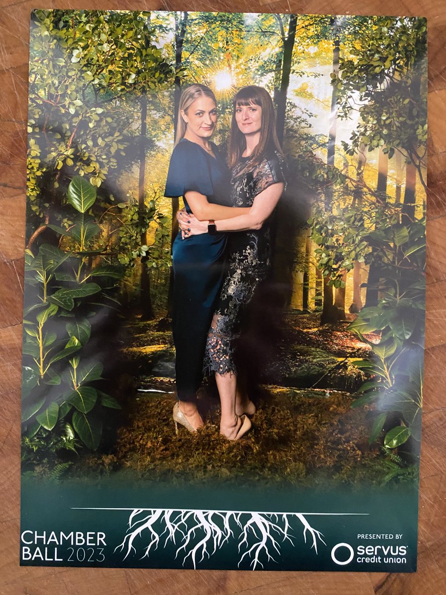 That’s a wrap #ChamberBall2023 thank you for letting ⁦<a href="/atozag/">zag</a>⁩ be a part of the stunning event ⁦<a href="/AlexandraHryciw/">Alexandra Hryciw 🇺🇦</a>⁩ you and your team should be proud of one of the best balls I remember.