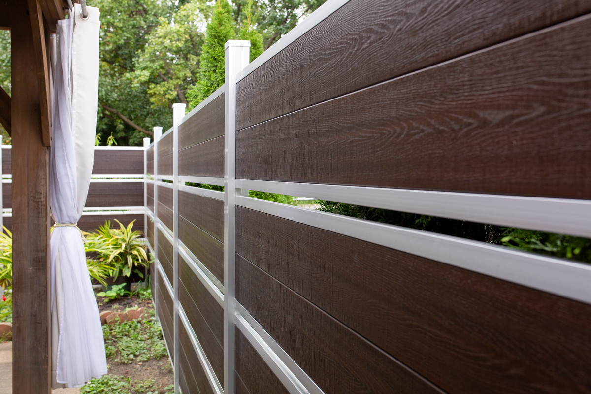 Polish_Network's tweet photo. ✅ Greenwood Fence - Modern Euro-Style Fences!
☎ Call Tool Free 888-24FENCE | 888-243-3623
💡 Ask for Twitter Promo! | https://t.co/wrExarJlyC
❤ 20-Year Warranty
#PolishNetwork #MediaExpress #GreenwoodFence #ModernFences #EuroStyleFences #FENCE #WPC #GWF #WoodPlasticComposite https://t.co/rXYv88vDvM
