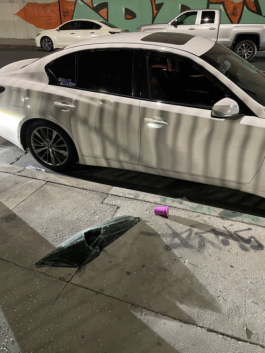Alexlutt's tweet photo. Move to LA they said. It’ll be fun they said. https://t.co/NFOCCRTFE6