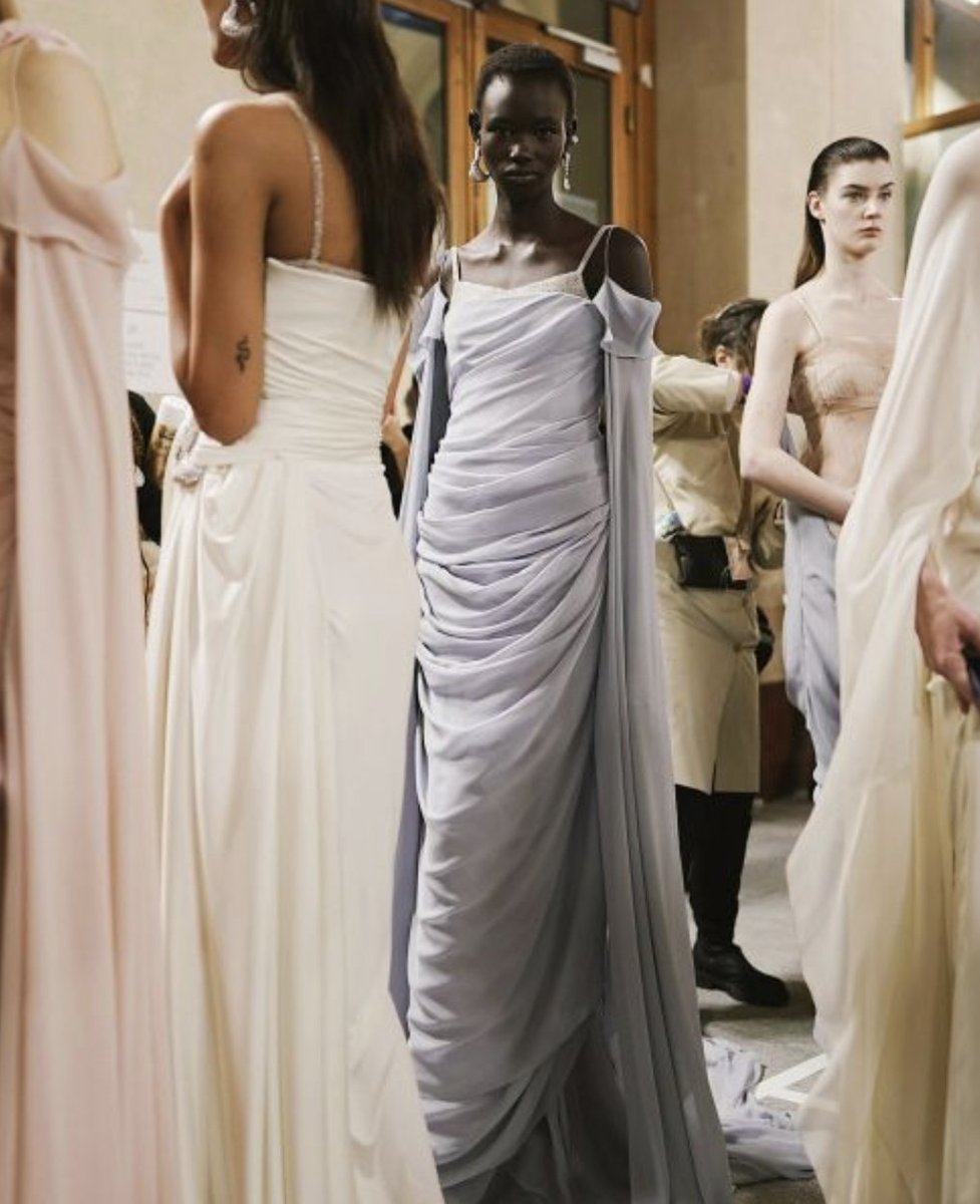 Fendi's Dreamy and Ethereal Couture spring 2023 Collection 🎆