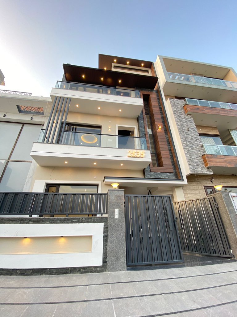 LushhmanP's tweet photo. 5MARLA HOUSE FOR SELL MOHALI AIRPORT ROAD CONTACT INFO +917807724079
#LACHHMANBUILSERS https://t.co/3d7y3TRent