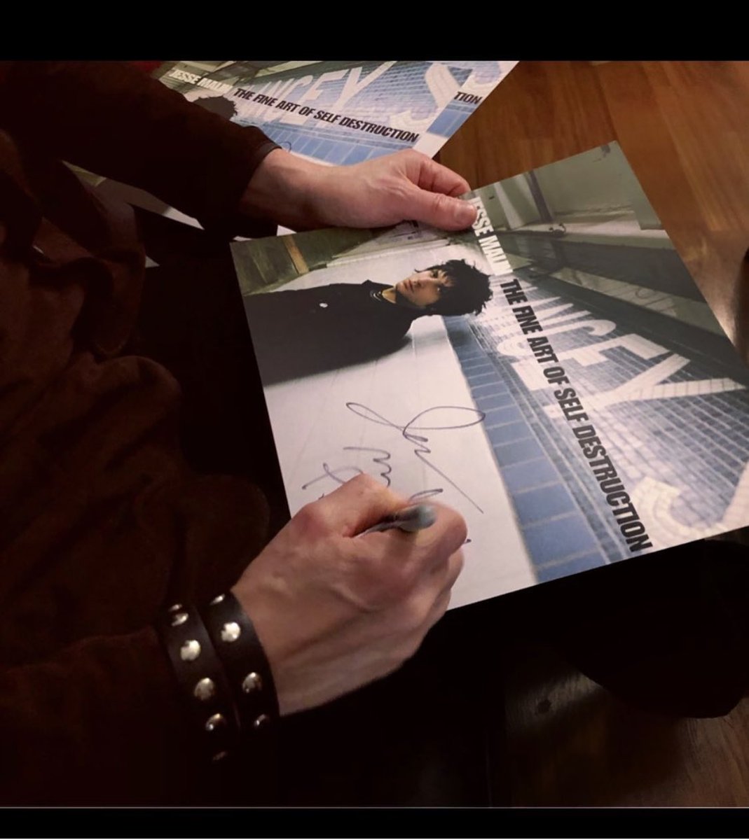 20 yrs ago today “The Fine Art Of Self Destruction“ came out, my first solo record. Recorded in 6 days at Loho Studios NYC- prod by @ryanadams engineered by @tomschick  @paulgaristo drums <a href="/Johnnypisano/">Johnny Pisano</a> bass <a href="/joemcginty7/">Joe McGinty</a> keys Ryan on guitar.Beyond grateful for these special folks!