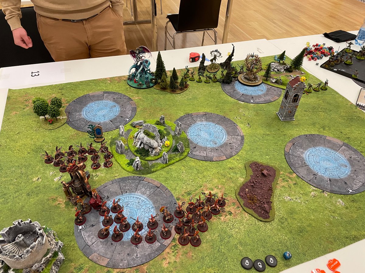 ColinK2207's tweet photo. Wow. I am back from the 2 Dayer in Austria organized by @call_me__quin π 5 cool games and opponents. I managed 3 wins and 2 draws (I think I played only 2 draws in my whole AoS career π) and second Place.
So still undefeated in 14 games with Fs in the new Ghb.
#slayerseason https://t.co/ZMVkfQ5rBA