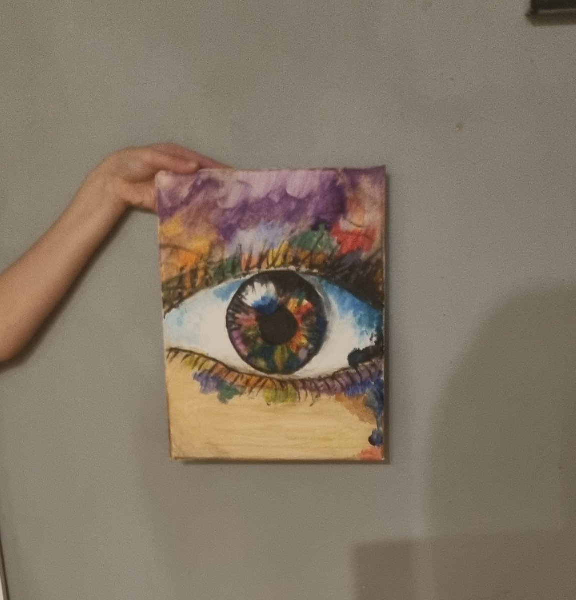 leanne182's tweet photo. Phoenix is working on her next painting. Something a little bit different to her usual work.... not quite finished but looks amazing so far!! 😍  xxxx https://t.co/3vHo6280JW