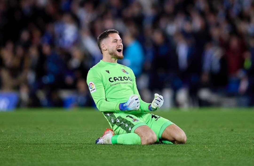 Qué partidazo de Álex Remiro. 
El mejor que recuerdo suyo. 

7 paradones.
MVP del partido.