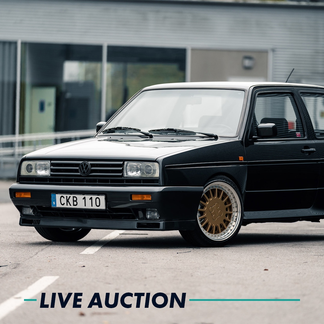 collectingcars_'s tweet photo. A rare example of the homologation special, which has been used sparingly from new and presents in good order throughout 👌

This 1989 Volkswagen Golf Mk2 Rallye would make a fun weekend car for any enthusiast. 

Live Auction here👇️
🇸🇪https://t.co/Odli9XwmgI
#CollectingCars https://t.co/8taIwtjd63